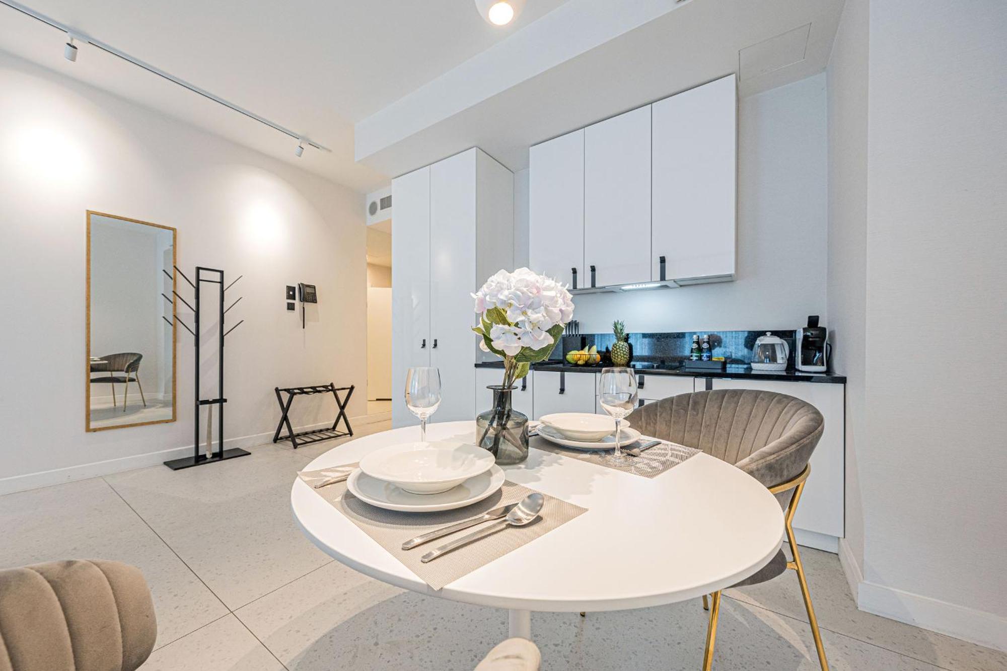 Deo Plaza Apartamenty Premium By Rent Like Home Gdańsk Eksteriør billede
